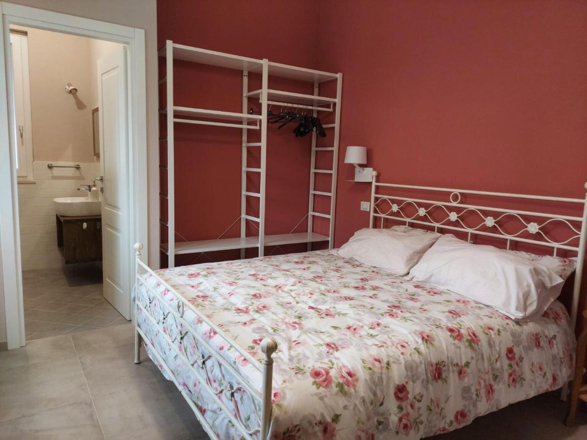 Гостьовий будинок Le Bisceglie Albanella Екстер'єр фото